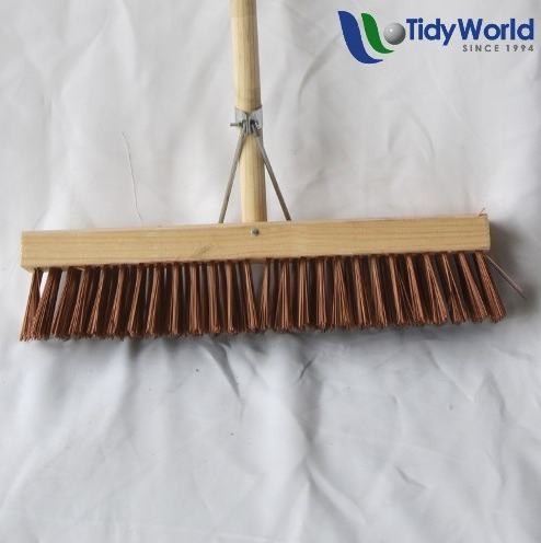 Stiff bristle platform broom
